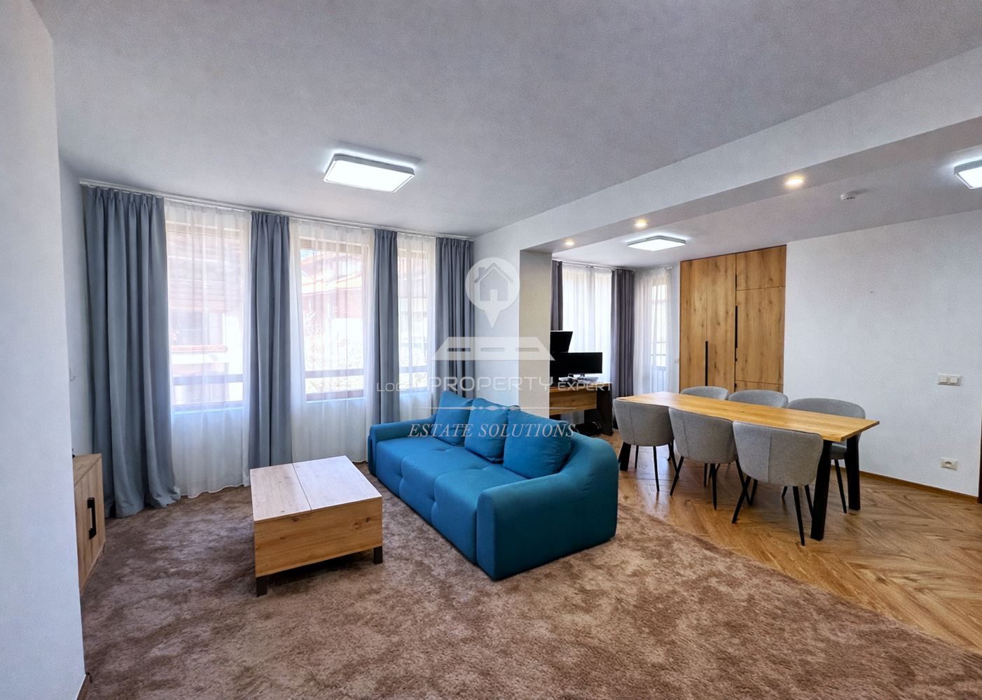 ПРОСТОРЕН ТРИСТАЕН АПАРТАМЕНТ СЪС СТИЛНО ОБЗАВЕЖДАНЕ В КОМПЛЕКС "PANORAMA RISORT" ГР. БАНСКО - 0