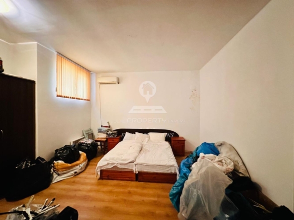 ЖИЛИЩНО ПОМЕЩЕНИЕ СЪС СТАТУТ НА СКЛАД В ЖИЛИЩНА СГРАДА ''СЕВЕРИНА'', КВ. ''ГЛАЗНЕ'', ГР. БАНСКО. - 0