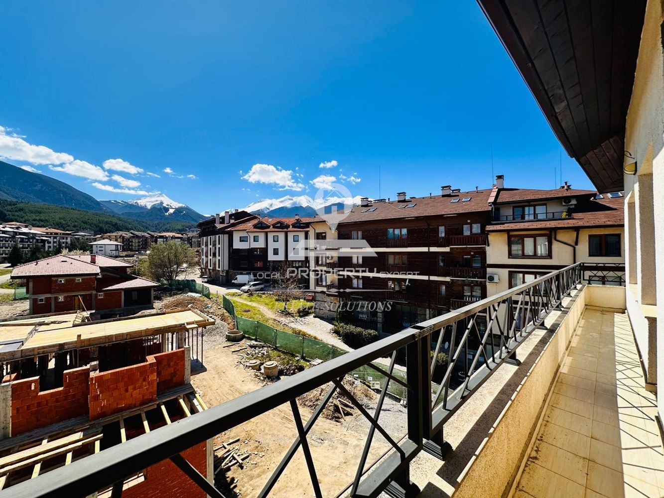 ЮЖЕН ТРИСТАЕН АПАРТАМЕНТ В ЖИЛИЩНА СГРАДА "ЕЛИТ'', УЛ. ''НАЙДЕН ГЕРОВ'', ГР. БАНСКО. - 0