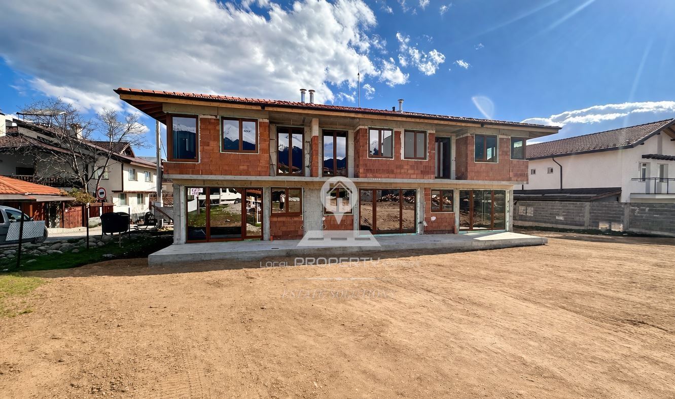 ИНВЕСТИРАЙ СЪС СТИЛ: КЪЩА В БАНСКИ АРХИТЕКТУРЕН ДУХ И ПАНОРАМА КЪМ ПИРИН. - 0