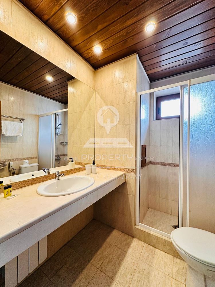 СТИЛНО ОБЗАВЕДЕНИ ЕДНОСПАЛНИ АПАРТАМЕНТИ ПОД НАЕМ В ХОТЕЛ С ТРИ ЗВЕЗДИ, ГР. РАЗЛОГ. - 0