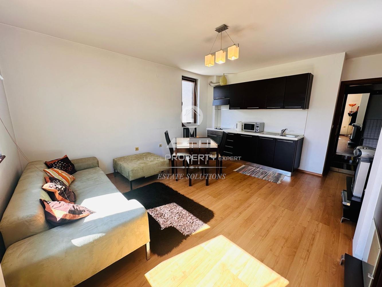 НАПЪЛНО ОБЗАВЕДЕН ТРИСТАЕН АПАРТАМЕНТ В РАЙОНА НА БИЛА, УЛ. ИКОНОМ ЧУЧУЛАЙН, ГР. БАНСКО. - 0