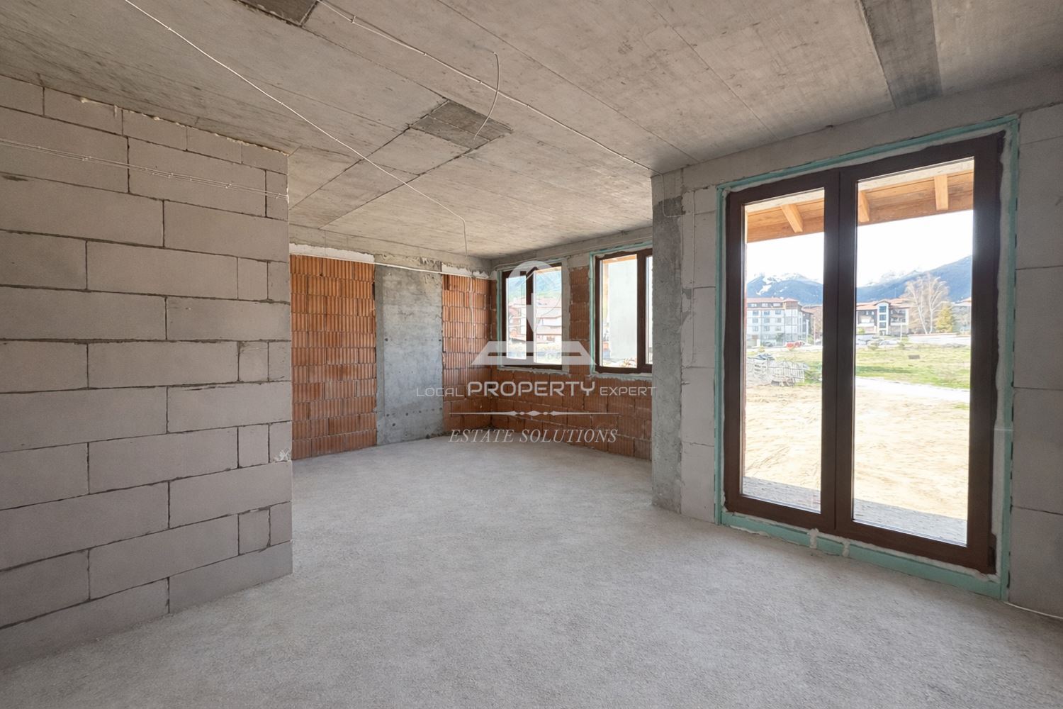 ИНВЕСТИРАЙ СЪС СТИЛ: КЪЩА В БАНСКИ АРХИТЕКТУРЕН ДУХ И ПАНОРАМА КЪМ ПИРИН. - 0